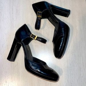 Via Spiga Mary Jane heels size 6.5